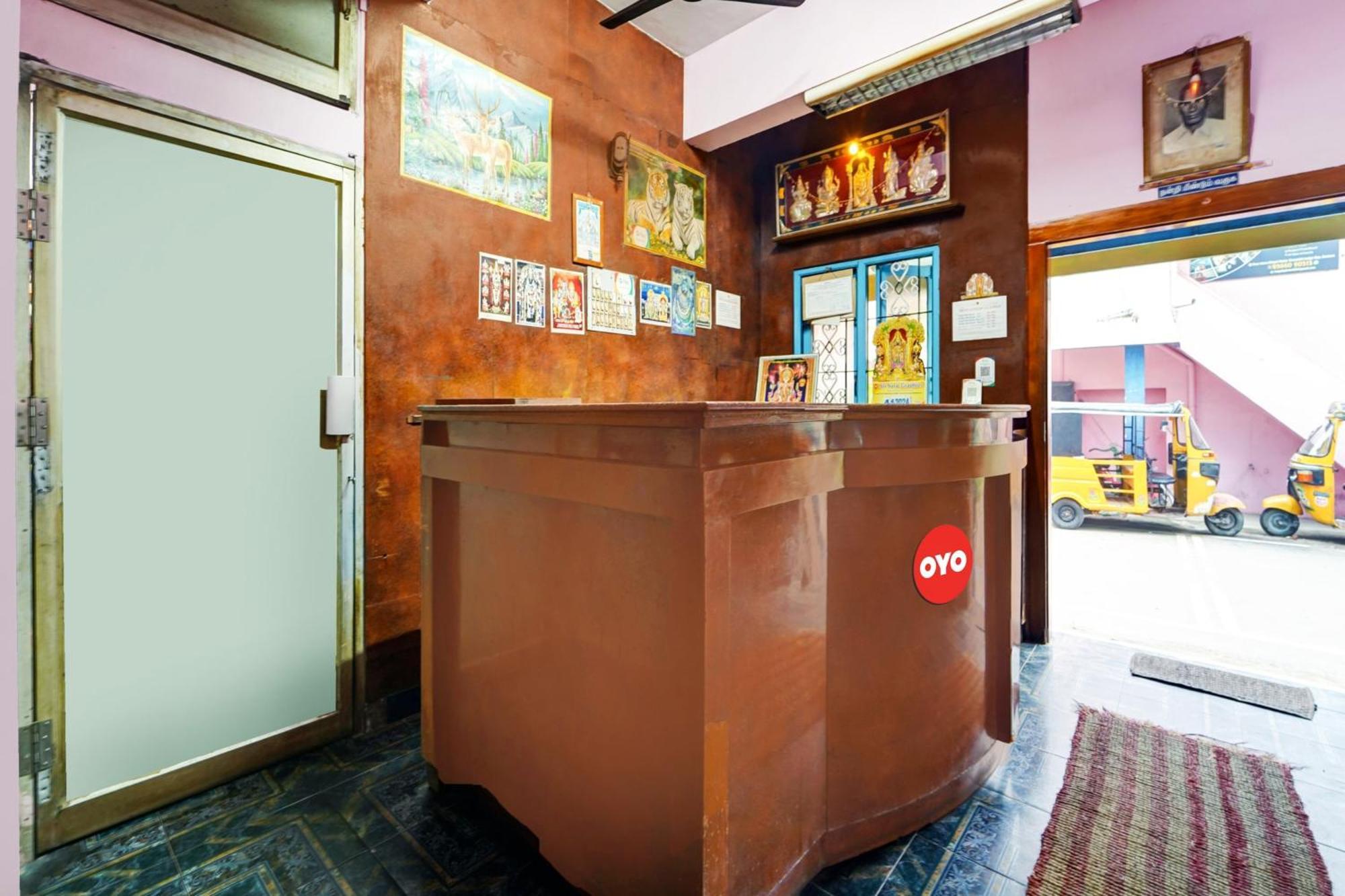 Hotel O Sri Sivasakthi A/C Lodge Sivakāsi Exteriör bild